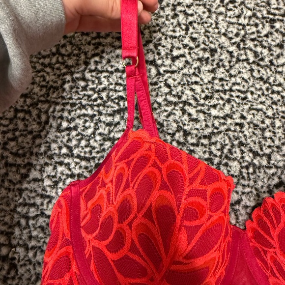 Savage X Fenty Vibrant Red Lace Bra - Picture 5 of 5